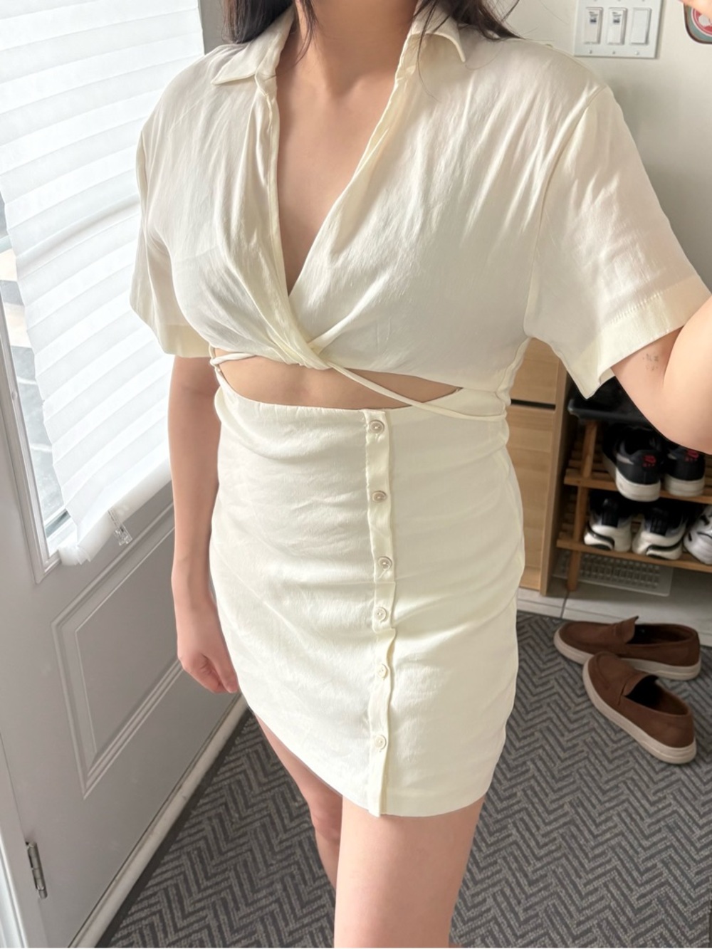 Zara Cream Dress Size Medium
